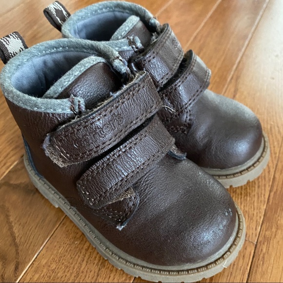 Carter’s Toddler Boots Size 5C - Picture 1 of 8